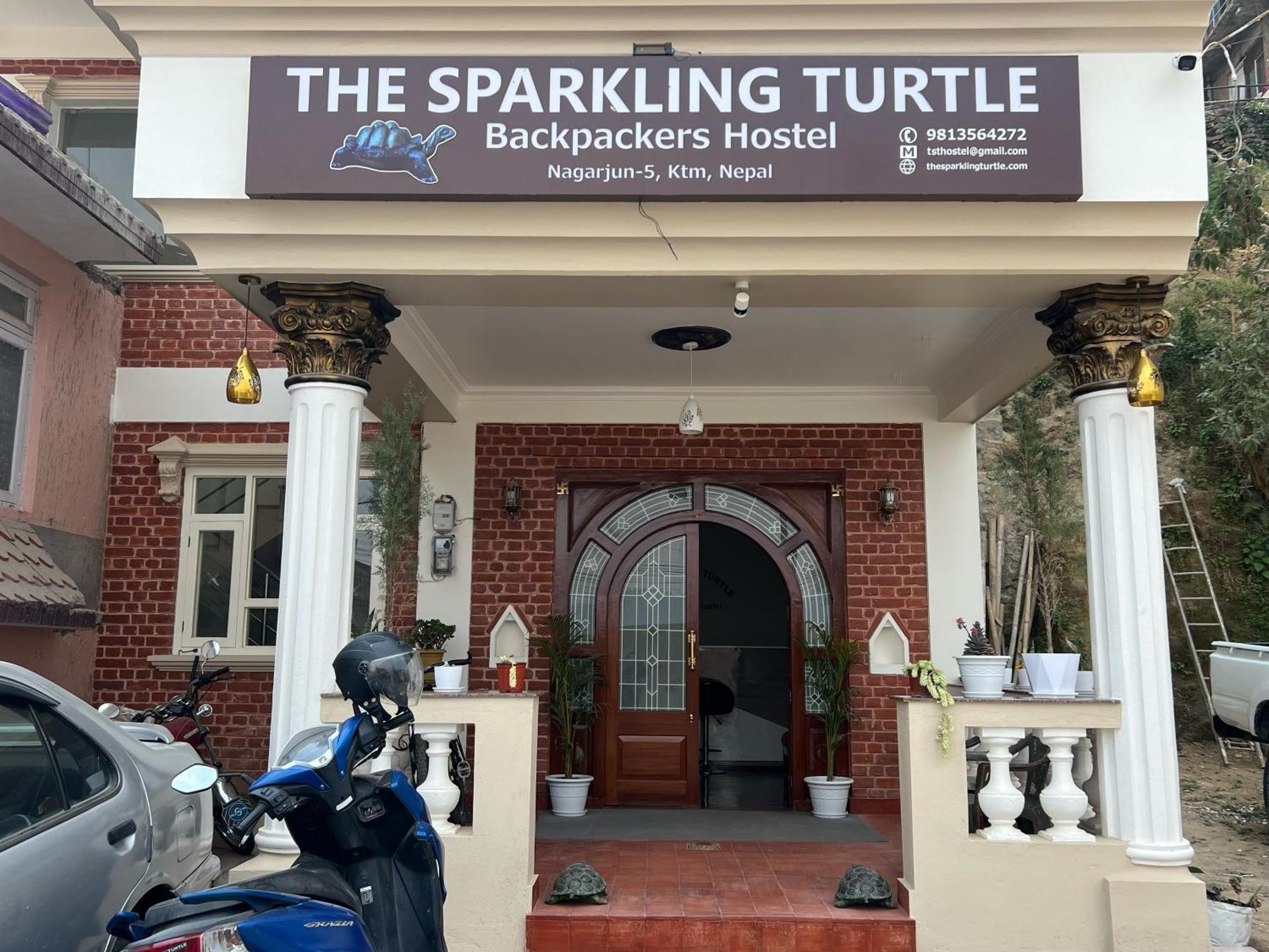 The Sparkling Turtle Backpackers Hostel Katmandu Eksteriør bilde